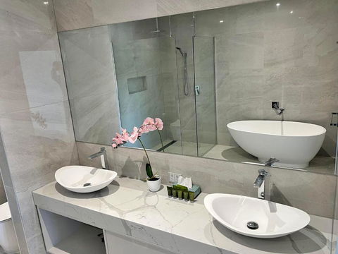 Sixty Six Boutique Apartments - Tourism Cairns 2