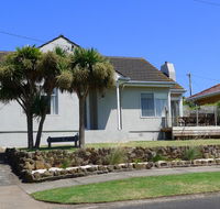 BEACHPOINT COTTAGE - Tourism Cairns