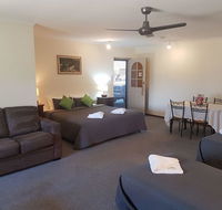 Beachport Motor Inn - Tourism Cairns