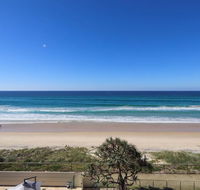 Beachside Tower Apartments - Tourism Cairns