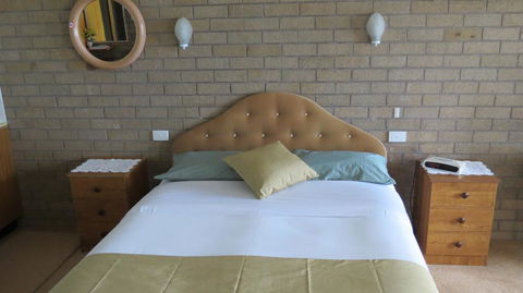 Beachview Motel - Adults Only - Tourism Cairns 2