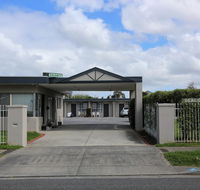 Beaconsfield Lodge Motel - Tourism Cairns