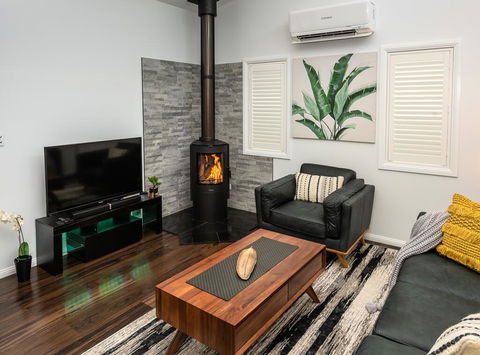 Bella Vista Stanthorpe - Tourism Cairns 1