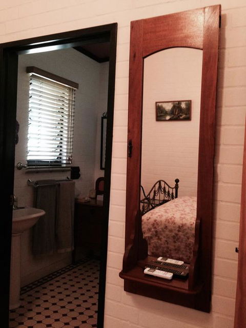 Belvoir B&B Cottages - Tourism Cairns 3
