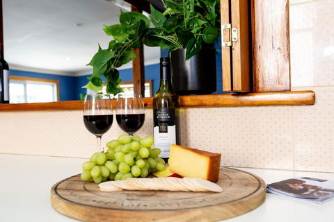 Best Central House - SLEEPS 11 !! - Tourism Cairns 3