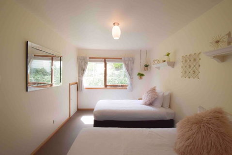 Best Location In Hobart! Luxury 4 Bedroom With Stunning Views - Tourism Cairns 3