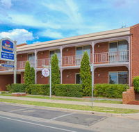 BEST WESTERN Burke And Wills Motor Inn - Tourism Cairns