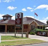 Best Western Plus All Settlers Motor Inn - Tourism Cairns