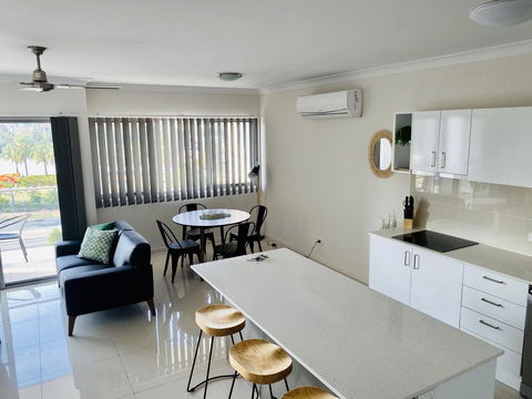 Best Western Plus North Lakes Hotel - Tourism Cairns 3