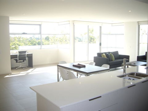 Best Western Plus The Tudor Box Hill - Tourism Cairns 1