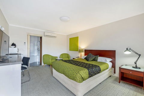 Best Western Tudor Motor Inn - Tourism Cairns 2
