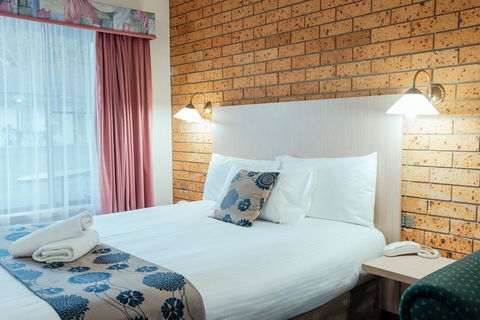 Big Windmill Corporate & Family Motel - Tourism Cairns 1