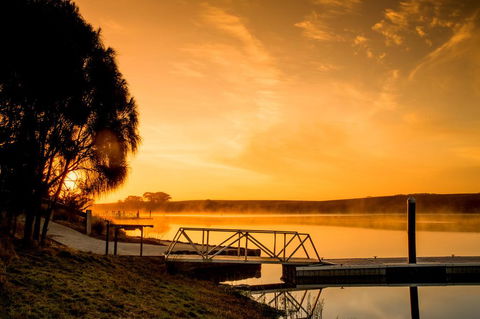 BIG4 NRMA Warrnambool Riverside Holiday Park - Tourism Cairns 0