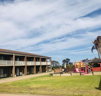 Black Swan Motor Inn - Tourism Cairns
