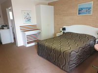 Book Blayney Accommodation Vacations Tourism Cairns Tourism Cairns