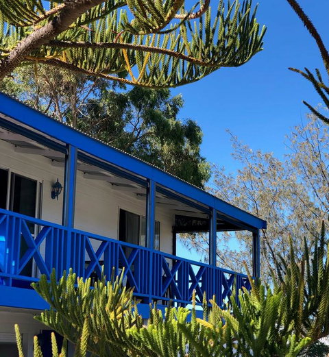 Blue Sky Escapes Beach House Ledge Point - Tourism Cairns 3