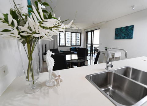 WATERFRONT DARWIN TROPICAL GEM - Tourism Cairns 1