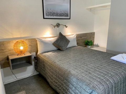 Y Motels Kingaroy - Tourism Cairns 1