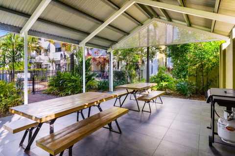 Zion Escapes Retreat On Pease, City Edge Family Apartment - Tourism Cairns 2