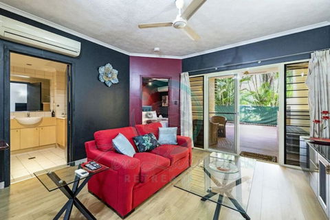 ZEN MARKETS - Boutique 1-BR Apt Near Parap Markets - Tourism Cairns 0
