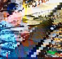 Melbourne Bayside  Urban Seaside Villages  Brighton Bathing Boxes  Cycle Tour - Tourism Cairns