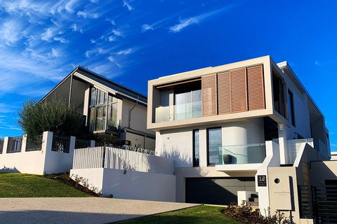 Big Perth (Private) Day Tour - Tourism Cairns 1