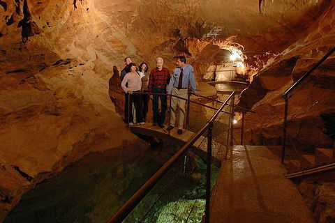 Private Tour: Jenolan Caves & Blue Mountains In A Day - Tourism Cairns 3