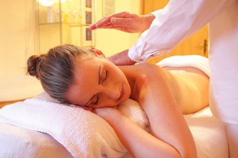 Massage (relaxation, Deep Tissue, Whole Body,sports Etc.)by Male Therapist - Tourism Cairns 1