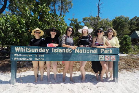 Whitehaven Beach Club - Tourism Cairns 0