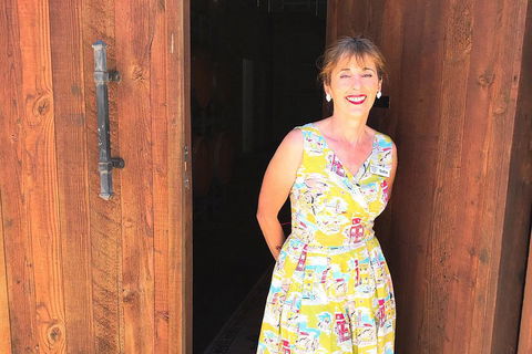 Tipple Of Gin Experience Tour - Tourism Cairns 0