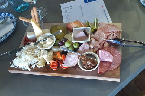 Tipple Of Gin Experience Tour - Tourism Cairns 5