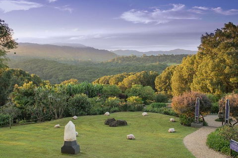 Byron Bay And Beyond Tour Including Cape Bryon Lighthouse Crystal Castle And Bangalow - Tourism Cairns 5