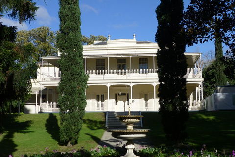 Melbourne City Tour: Lifestyle Of The Rich And Famous - Tourism Cairns 0