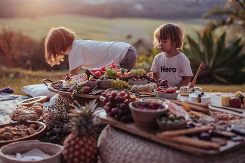 A Picnic In Byron Bay - Tourism Cairns 2