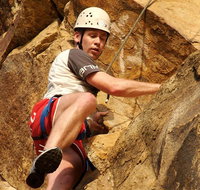 Rock Climbing at the Kangaroo Point Cliffs in Brisbane - Tourism Cairns