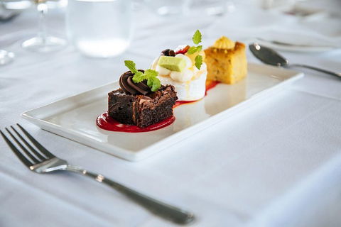 Journey Beyond Cruise Sydney Harbour - All Inclusive Dinner Cruise - Tourism Cairns 2