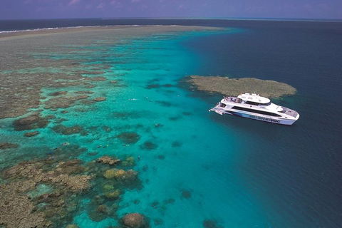 Silversonic Outer Great Barrier Reef Dive And Snorkel Cruise From Port Douglas - Tourism Cairns 1