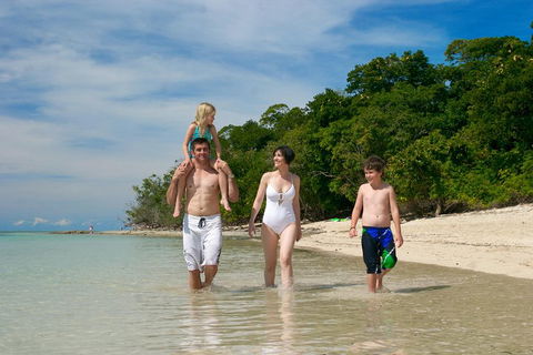 Green Island Discovery Including Glass Bottom Boat Tour Departing Cairns - Tourism Cairns 1