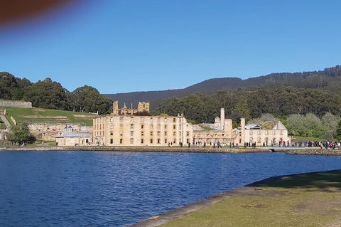 6-Day Hearty Tasmania Tour (Tasmania In A Circle) - Tourism Cairns 2