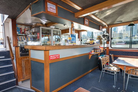 90min Brisbane River Cruise/Tour - Tourism Cairns 4