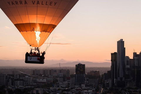 Melbourne Balloon Flight At Sunrise - Tourism Cairns 5