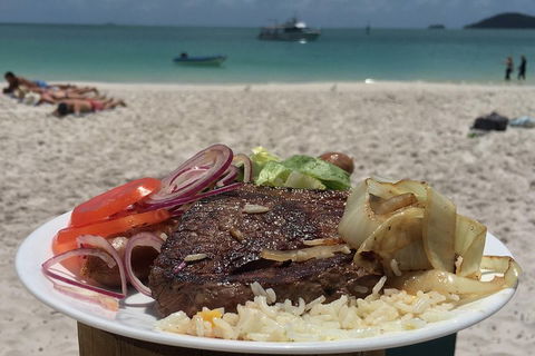 Whitehaven Beach And Hill Inlet | Awesome Beach BBQ | Family Friendly - Tourism Cairns 4
