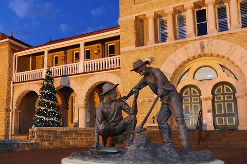 The Perth Mint: Guided Heritage Tour And Gold Pour - Tourism Cairns 3