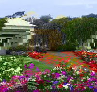 Hobart City Sightseeing Tour Including MONA Admission - Tourism Cairns