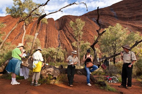 Full Uluru Base Walk At Sunrise Including Breakfast - Tourism Cairns 5