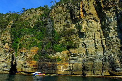 Tasman Island Cruises And Port Arthur Historic Site Day Tour From Hobart - Tourism Cairns 5