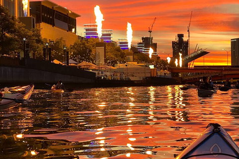 Melbourne Sunset Kayaking Experience With Dinner - Tourism Cairns 4