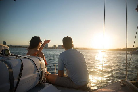 Gold Coast Sunset Cruise With Sparkling Wine & Nibbles Platter - Tourism Cairns 2