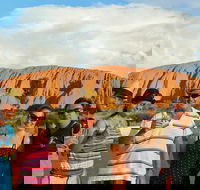 Ayers Rock Day Trip from Alice Springs Including Uluru Kata Tjuta and Sunset BBQ Dinner - Tourism Cairns