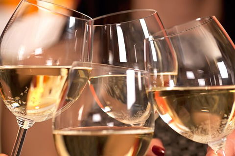 Yarra Valley Wine Tour Inc Lunch With A Glass Of Wine, Tastings And Chocolate - Tourism Cairns 5